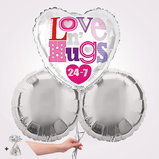 Love n Hugs Foil Balloon Bouquet