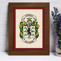 Single Family Crest Frame